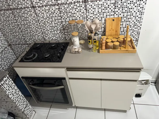 Armários com cooktop e forno juntos