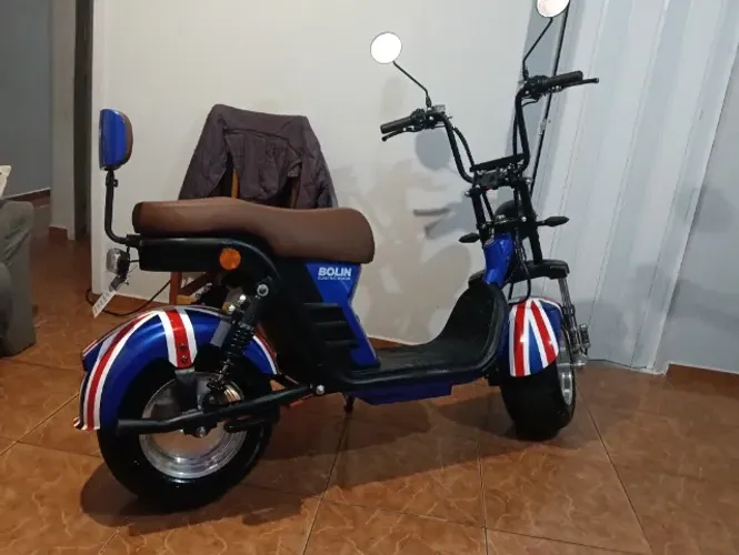 Vendo scooter elétrica bolin. 1000wats, um mês e pouco de uso