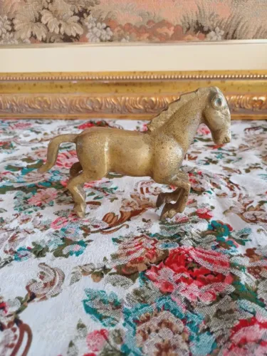 Escultura cavalo em bronze 380g 15x10