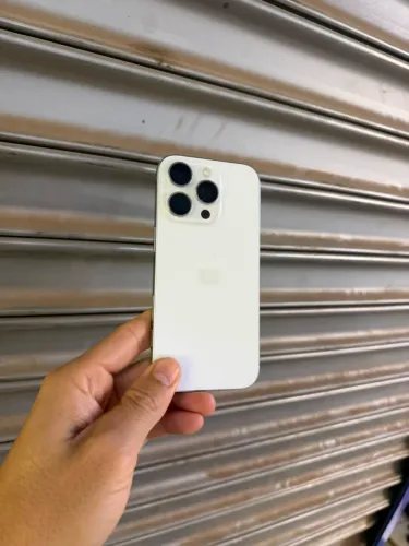 iPhone 16 Pro 128gb Elegância e sofisticação por um preço surpreendente.