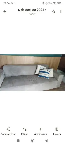 Vendo sofá 3 lugares em Sonho Verde - Paripueira. Sofá de excelente qualidade.