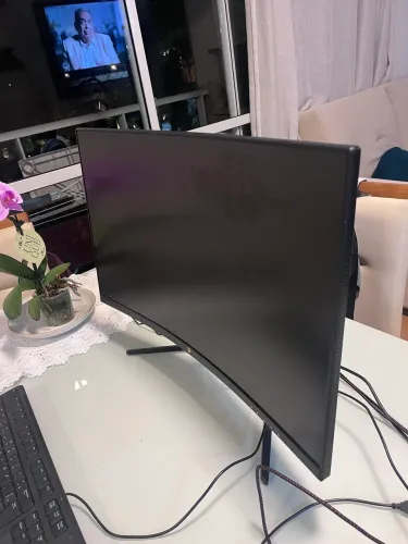 Monitor Curvo KBM! GAMING MG320 27", 180Hz, Full Hd, 1ms, DP/HDMI