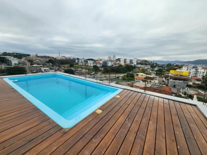 Apartamento em Coqueiros