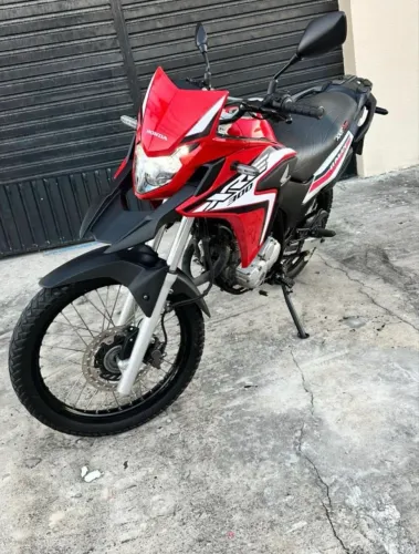 VENDE-SE XRE 300 ANO 2022