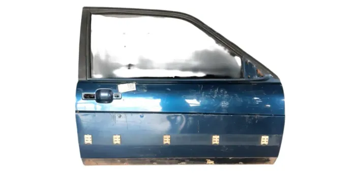 Porta lado direito Ford Versailles 2 portas 92 a 96 LEIA