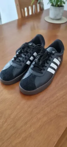 Tênis Adidas VL Court 3.0 Preto e Branco - Novo na Caixa