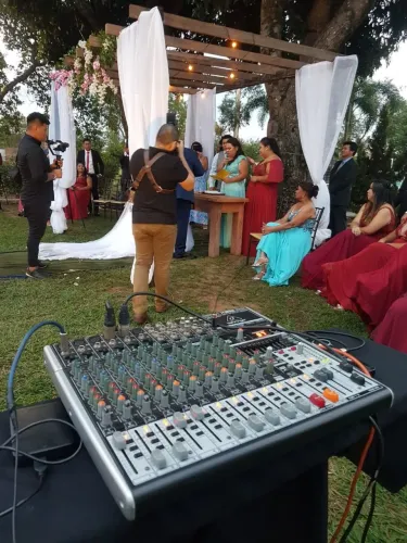 Mesa de som behringer
