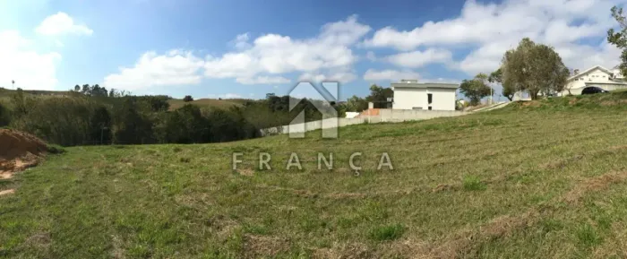 Terreno Condomínio em Jacareí