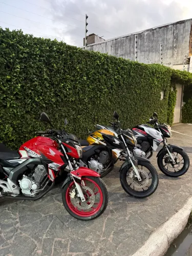 3 honda CB Twister 250 / 2021/2020/2019 a escolha é sua !