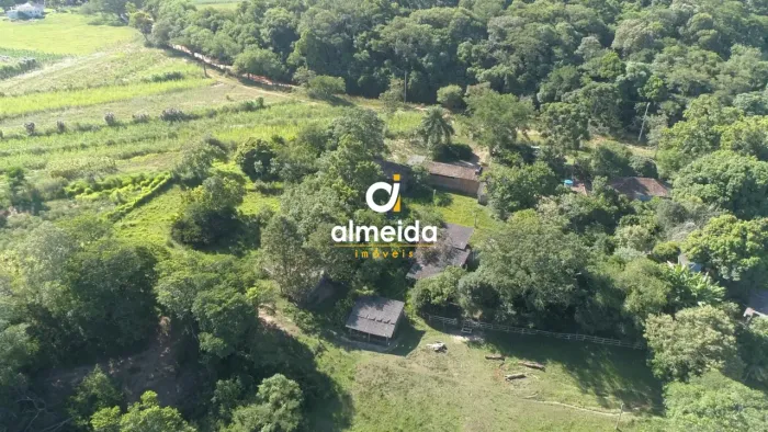 Chácara 3 dormitórios à venda Camobi Santa Maria/RS