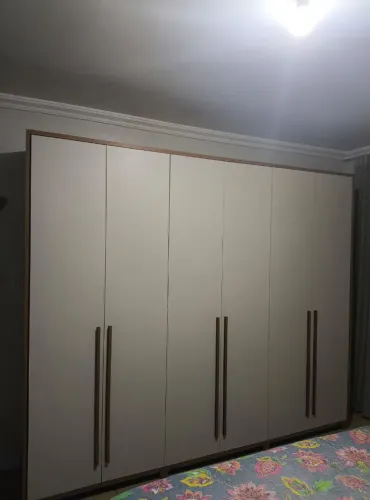 Guarda-Roupa Província
