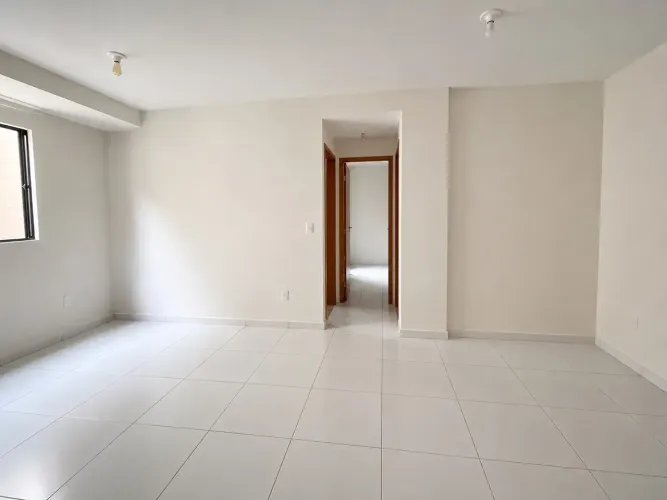 Alugo apartamento no canaa vom 2/4