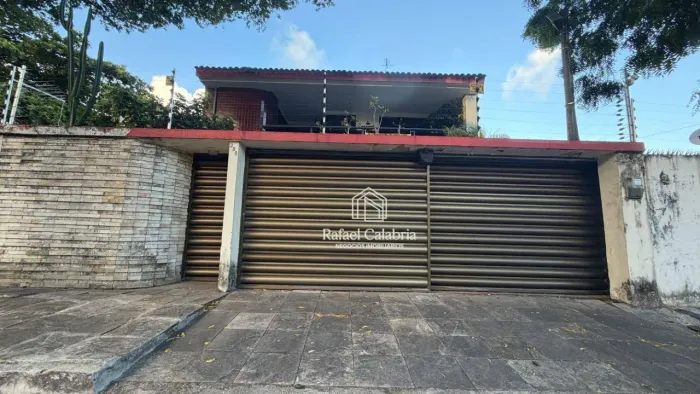 Casa com 4 dormitórios à venda, 262 m² - Espinheiro - Recife/PE