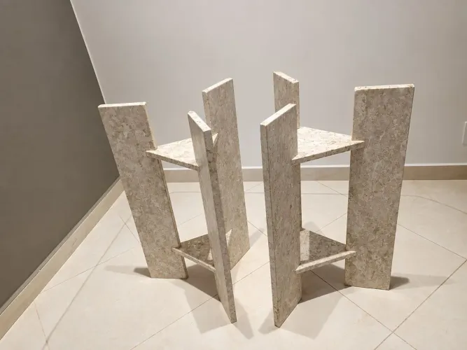 Pé de Mesa Jantar