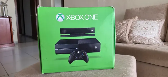 XBOX ONE com Kinect e fone