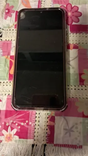 Vendo Moto E 20 32 gigas. 3 anos de uso em bom estado