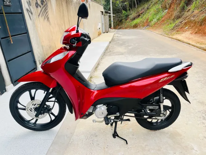 BIZ 125 EX VERMELHA NOVÍSSIMA