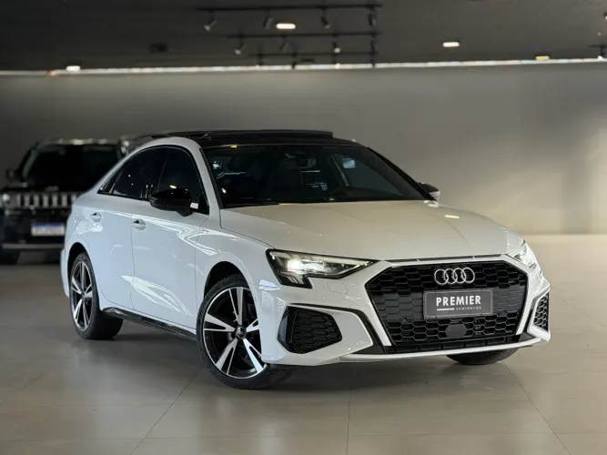 Audi A3 Sportb. Perf. Black 2.0 TFSI S-tronic 2024