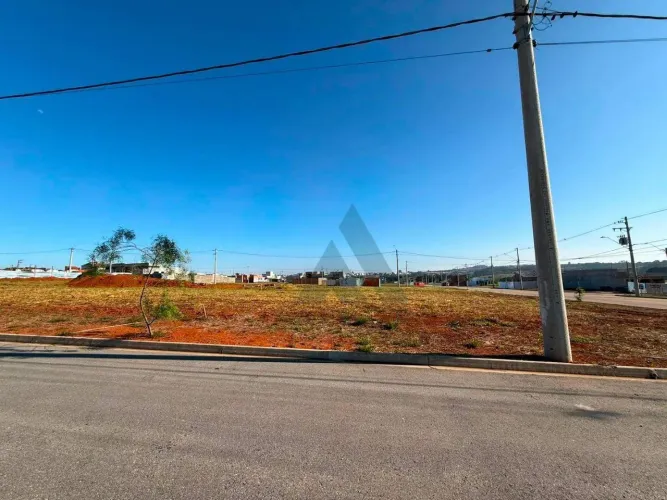 Terreno à venda - Residencial Tivolli - Itapetininga/SP