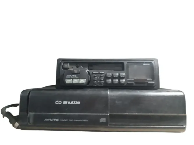 Rádio toca fitas Alpine BI-Level 7524