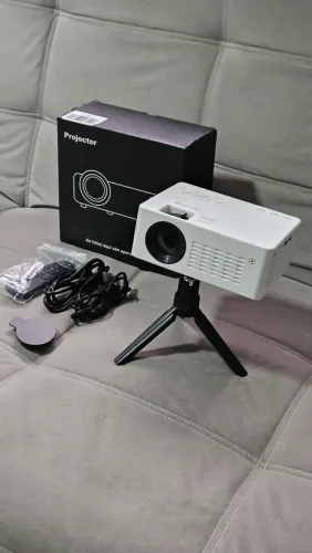 Projetor Smart GCZ PT06 Full HD 1080p Android 11 Wi-Fi 5G Bluetooth 5.1 HDMI USB 4K