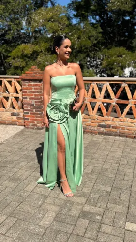Vestido longo verde menta