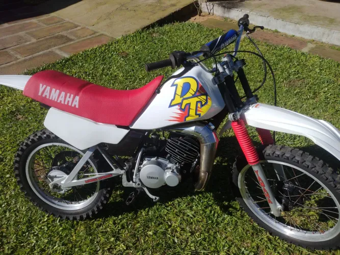 Yamaha DT 180