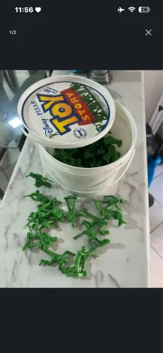 Balde de soldados Toy Store