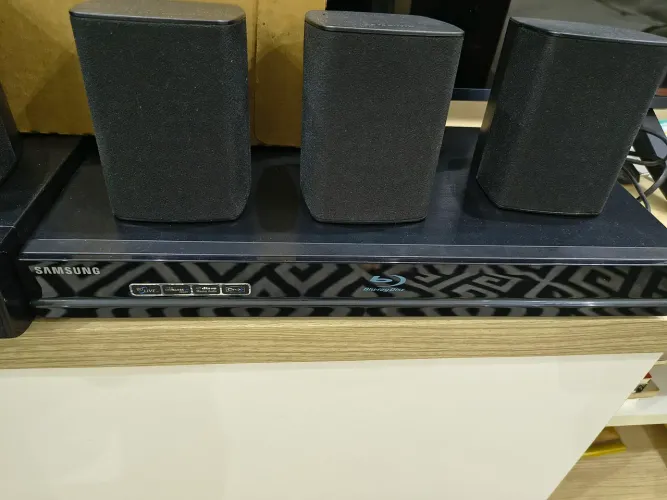 Home theater 