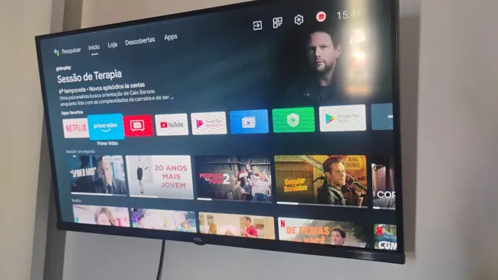 Tv smart 32 polegadas pouco tempo de uso 