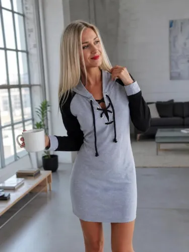 Vestido Feminino Casual Cinza com Detalhes Pretos - Novo
