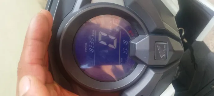 Moto elite Honda muito boa