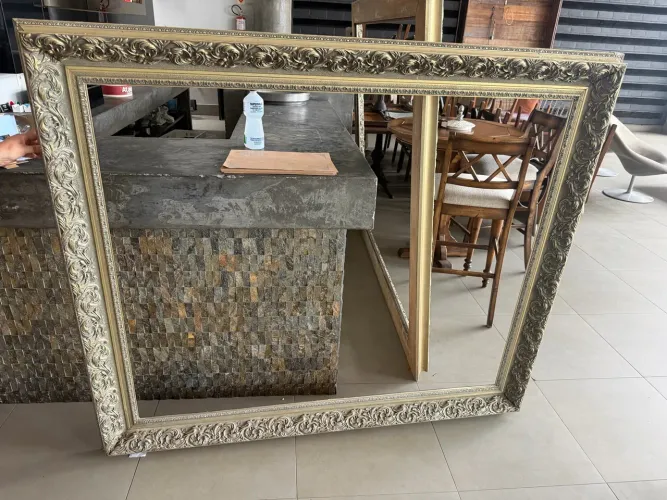 Moldura clássica 