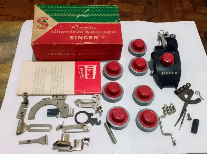 Kit Original Singer Ziguezague Antigo com caixas peças e manual 