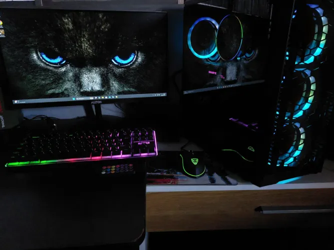 Pc Gamer Wifi 5.0 | i5 10° ger. | Rx 580 | 16gb | Ssd M.2 nvme AC CARTÃO | ENTREGO