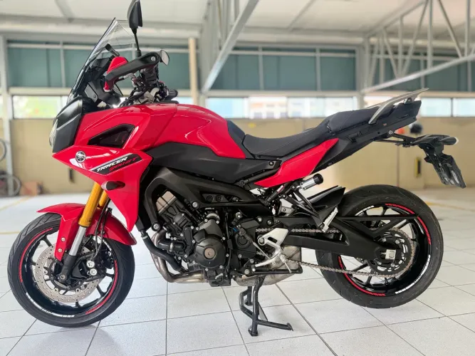 Yamaha Tracer 900 GT 2024 apenas 9.700km mais nova da região!