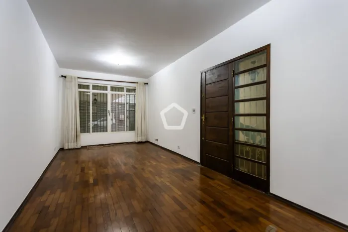 Sobrado à venda em Alto de Pinheiros, 180m²