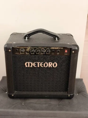 Amplificador Meteoro Nitrous Drive 15 Transistor para guitarra de 15W cor preto