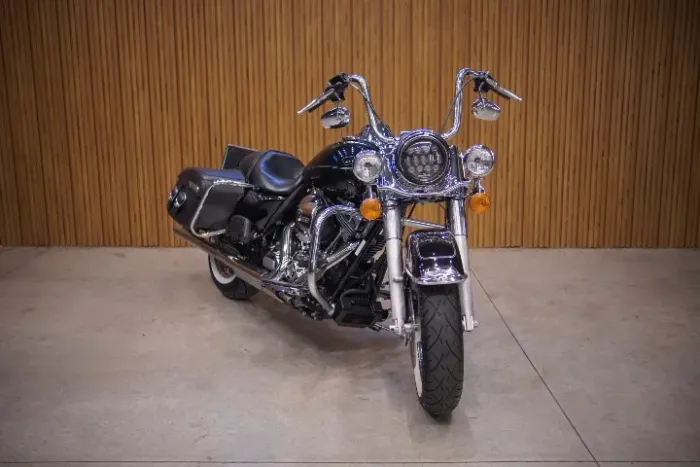 Harley-Davidson Road King Classic Flhrc/ Custom Flhrsi 2013