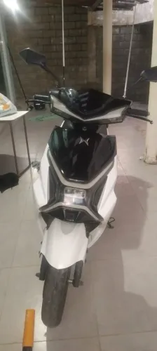 SHINERAY ELÉTRICA 2000W - 2022 - APENAS 5.760 KM