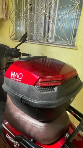 Baú de moto elétrica (nunca usado)