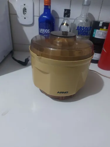 Espremedor de laranja Arno
