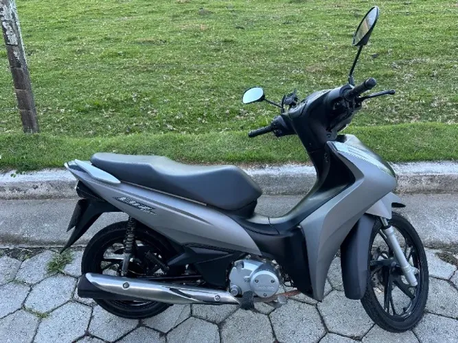 Honda Biz 125 Ano 2024!
