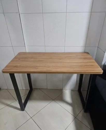 Doação Mesa de escritório