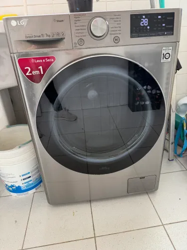 Máquina lava e seca