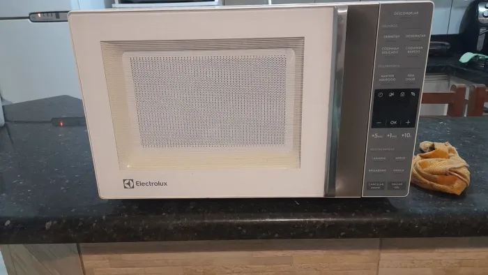 Vendo micro-ondas Electrolux 