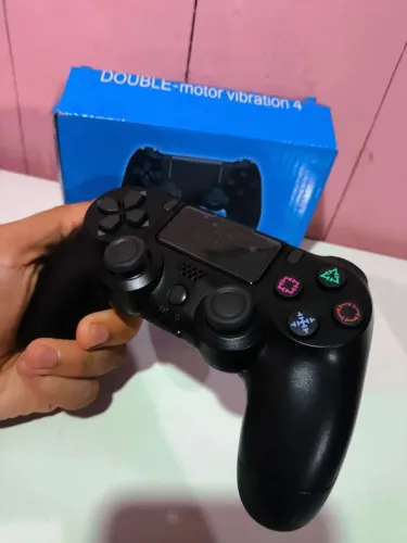 Controle sem fio Bluetooth para PS4, PC e Celular R$ 89,90
