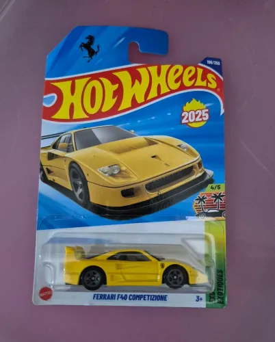 Hot Wheels Ferrari F40 Competizione