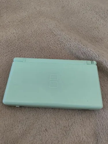 Nintendo DS lite