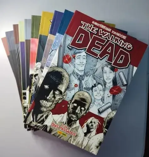 HQs The walking dead volume 1 ao 17 e 21,30,31,32
